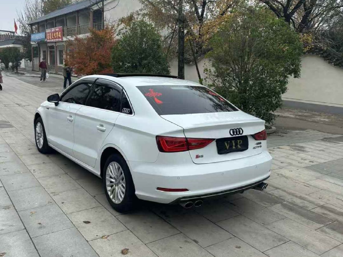 奧迪 奧迪A3  2015款 A3 1.4TFSI 35TFSI 百萬(wàn)紀(jì)念智領(lǐng)型圖片