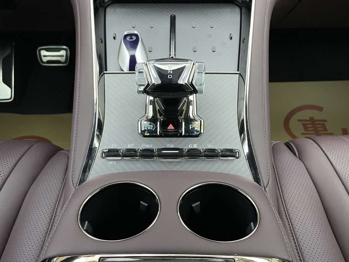騰勢 騰勢Z9GT  2024款 1100四驅Ultra版圖片
