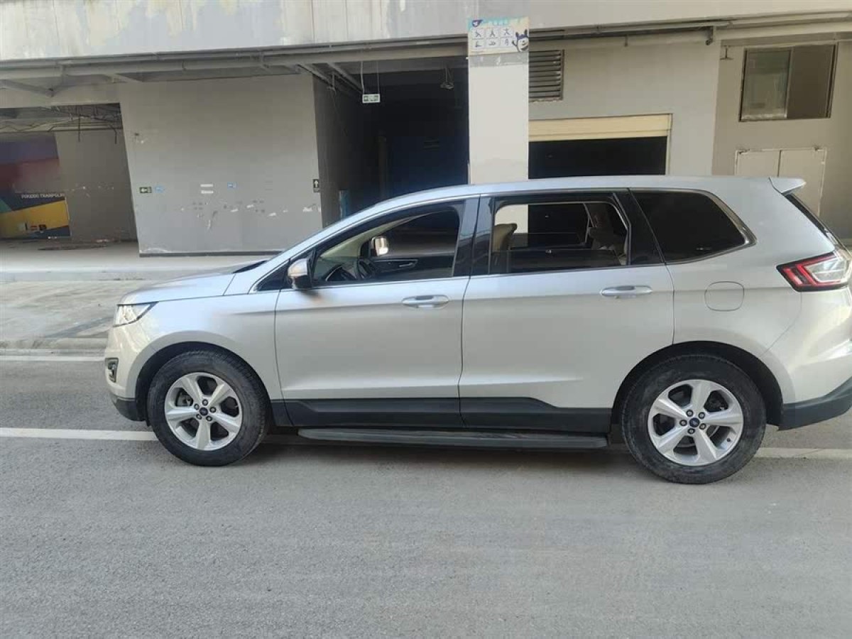 福特 銳界  2015款 2.0T GTDi 兩驅(qū)精銳型圖片