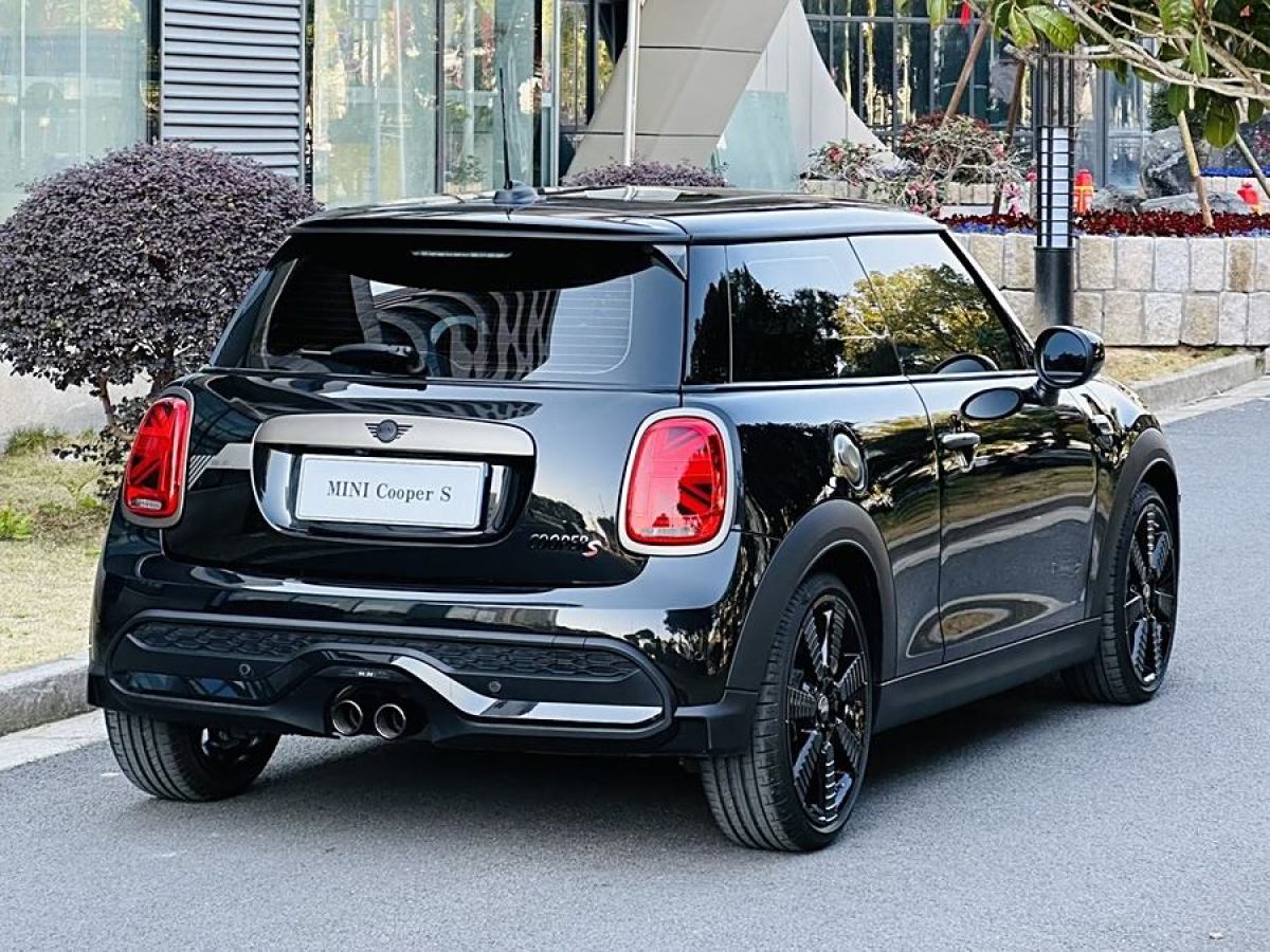 MINI MINI  2023款 2.0T COOPER S 國王十字特別版圖片