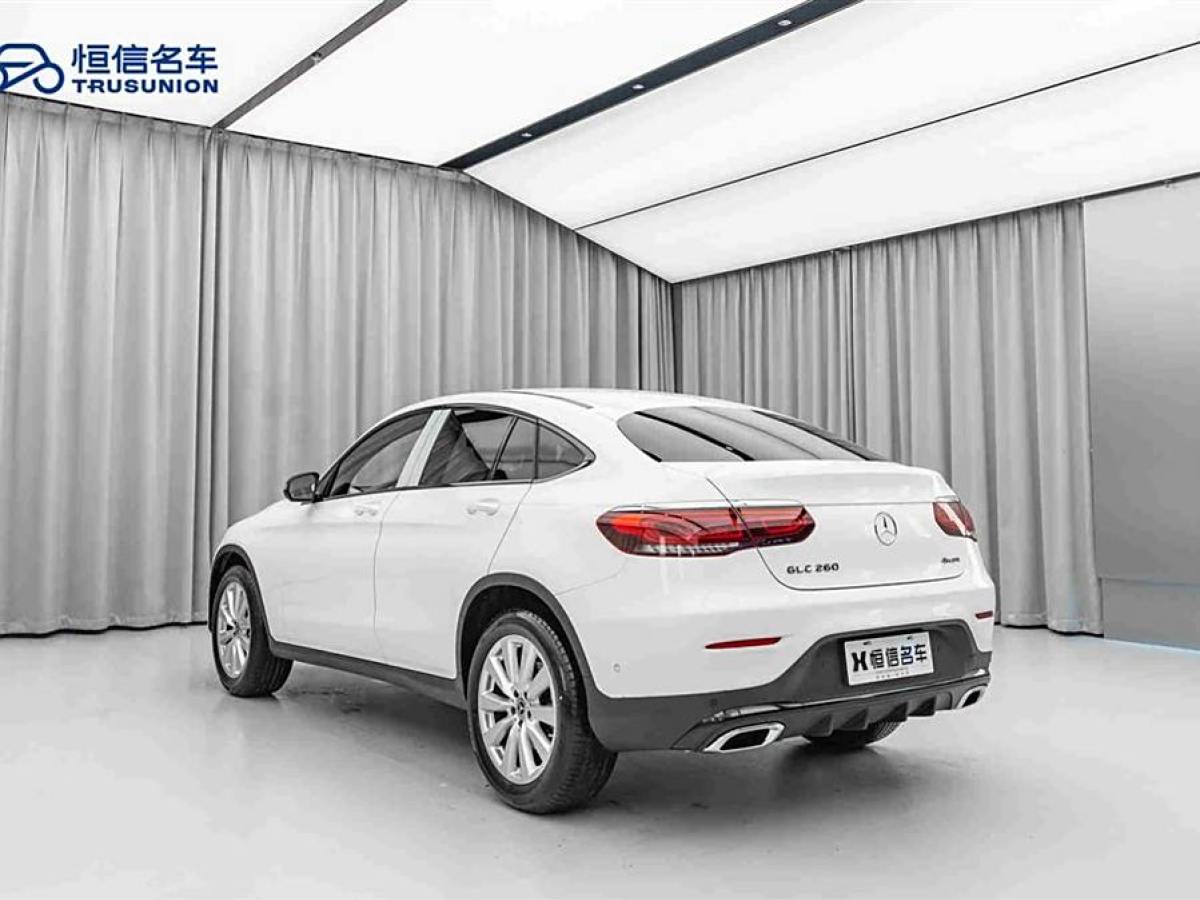 奔馳 奔馳GLC  2022款 改款 GLC 260 4MATIC 轎跑SUV圖片