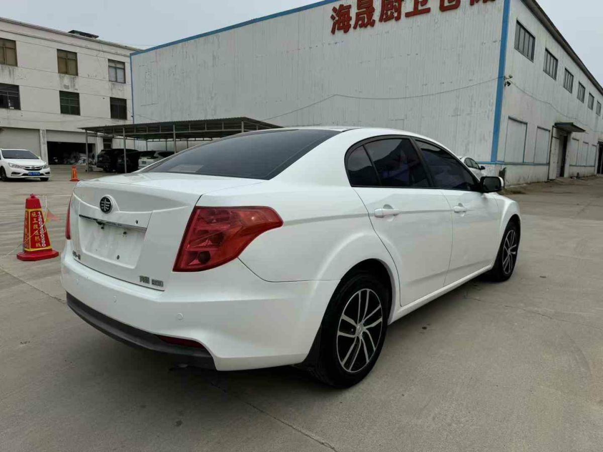 奔騰 B90  2015款 1.8T 自動尊貴型圖片