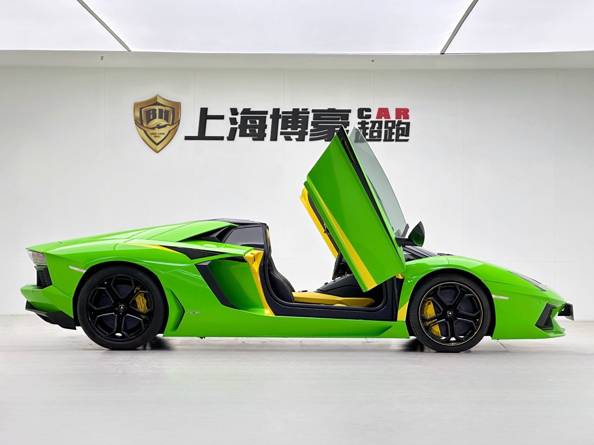 蘭博基尼 Aventador  2013款 LP 700-4 Roadster圖片