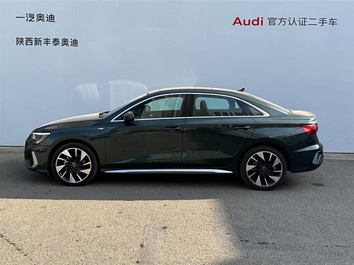 奧迪 奧迪A3  2022款 A3L Limousine 35 TFSI 時尚運動型圖片