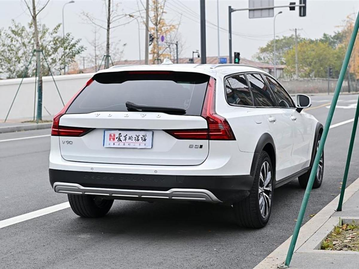 沃爾沃 V90  2025款 Cross Country B5 AWD 智遠(yuǎn)版圖片