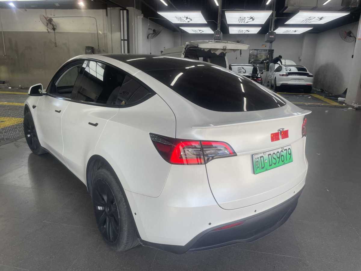 特斯拉 Model 3  2022款 后輪驅(qū)動(dòng)版圖片