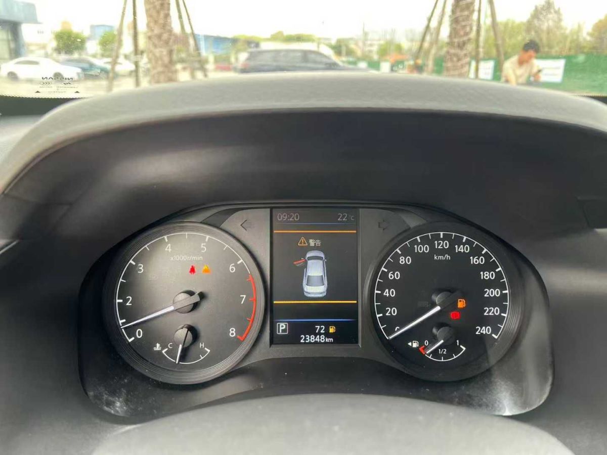 日產(chǎn) 天籟  2022款 2.0L XE 純享版圖片