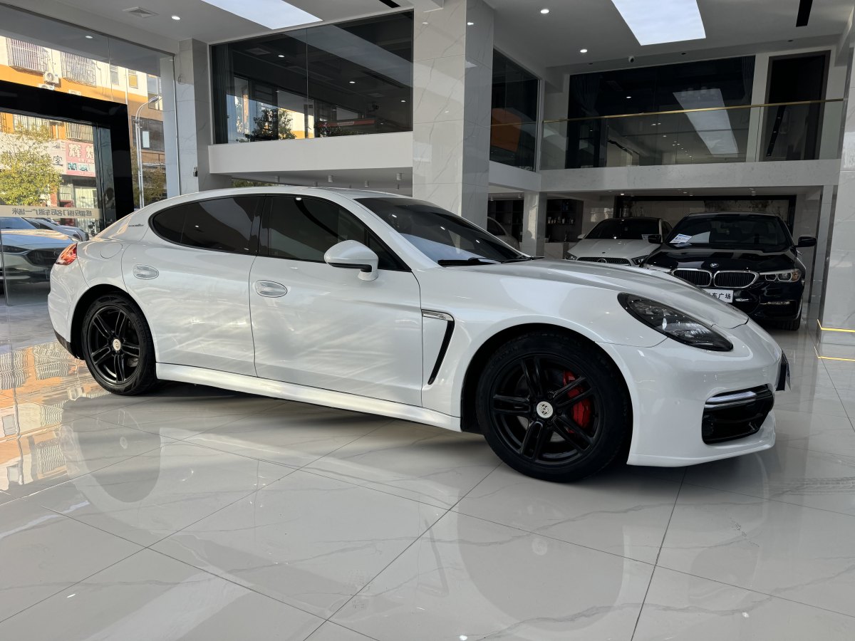 保時(shí)捷 Panamera  2013款 Panamera Platinum Edition 3.6L圖片