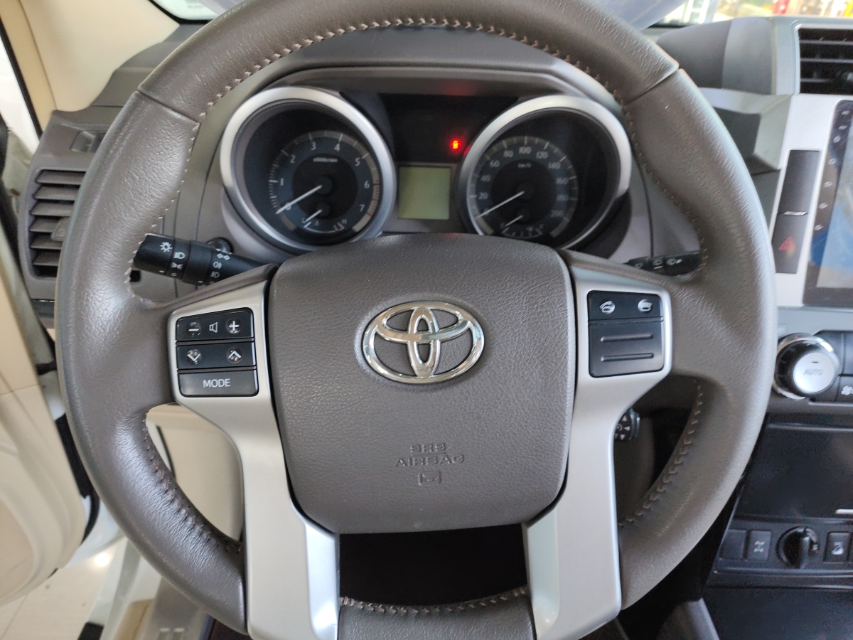 丰田 普拉多  2010款 4.0L 自动TX-L图片
