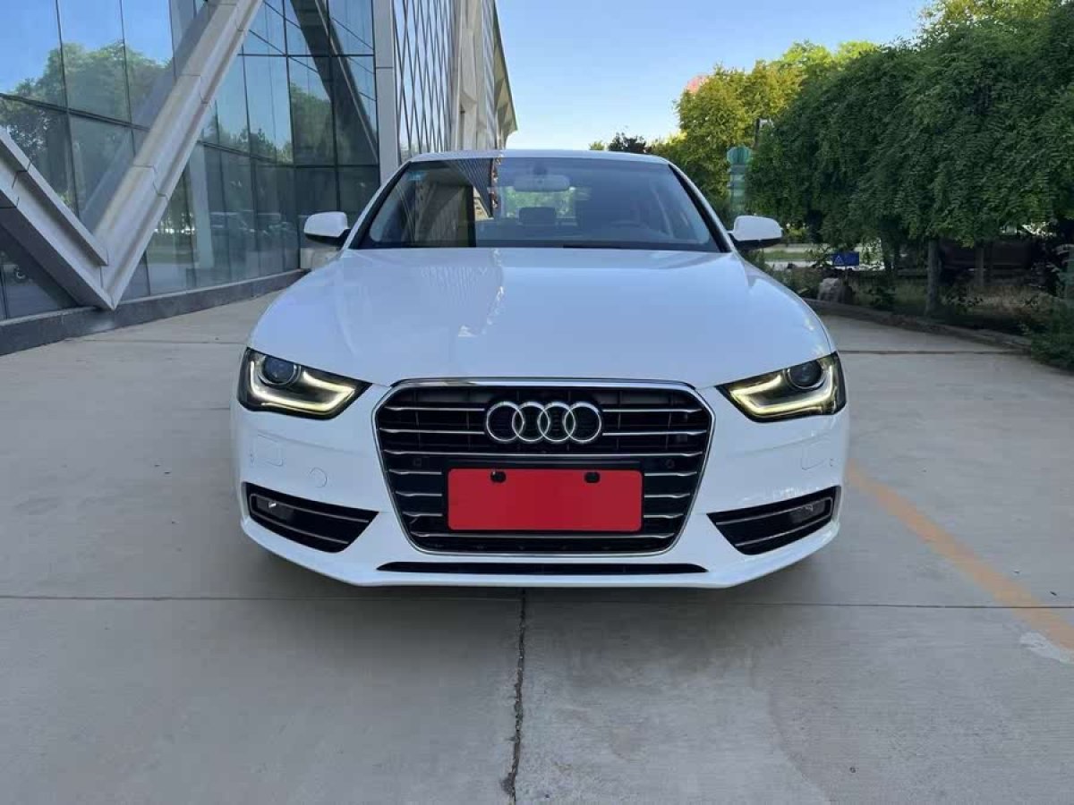 奧迪 奧迪A4L  2015款 35 TFSI 自動標準型圖片