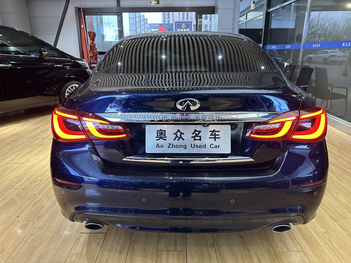 2018年4月英菲尼迪 Q70  2017款 Q70L 2.5L 精英版