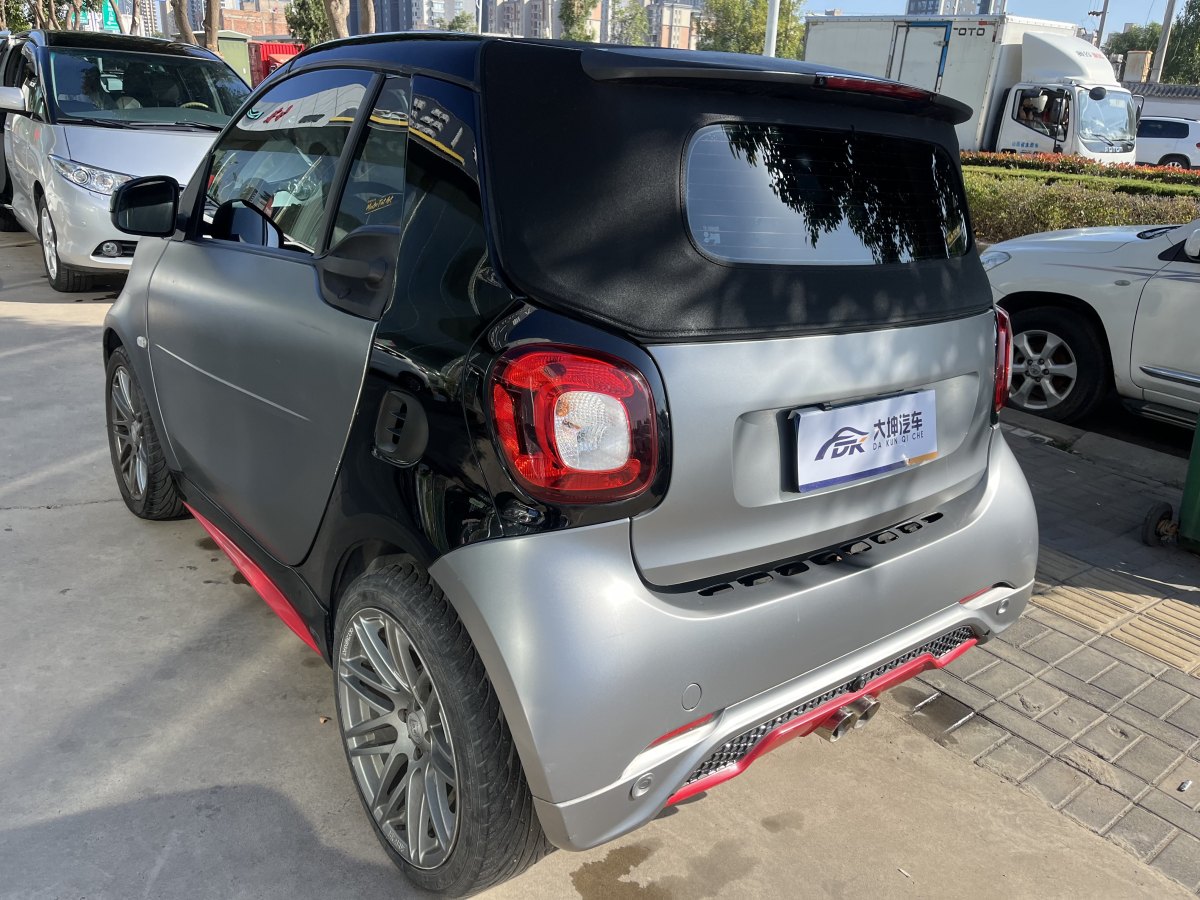 smart forfour  2016款 1.0L 52千瓦激情版圖片