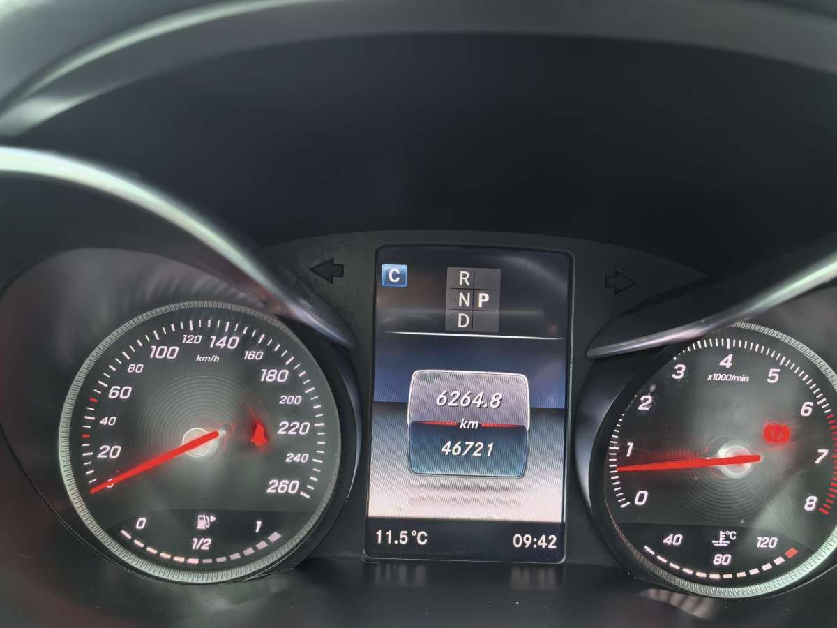 奔驰 奔驰C级  2017款 C 180 L 运动版图片