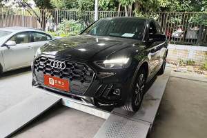 奥迪Q5L 奥迪 40 TFSI 豪华动感型