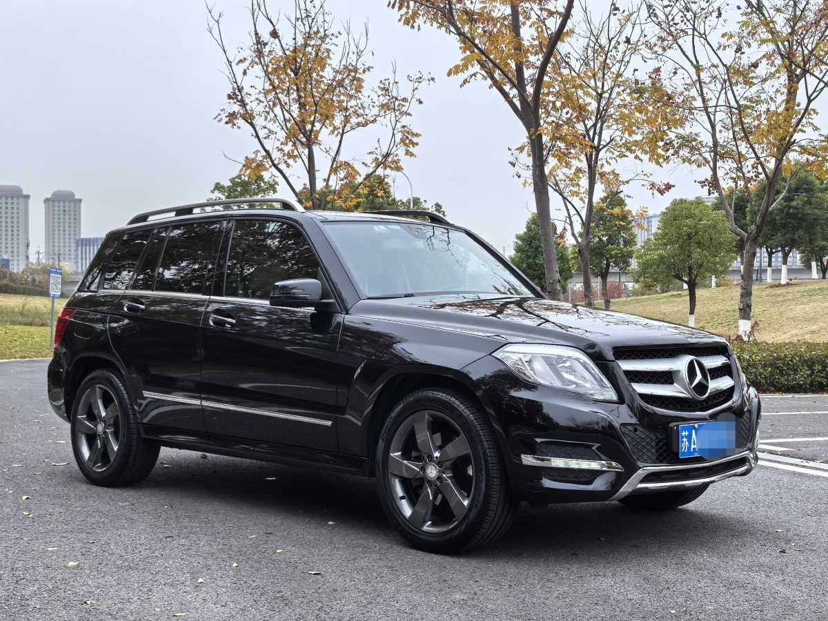 奔馳 奔馳GLK級(jí)  2013款 GLK 300 4MATIC 動(dòng)感天窗型圖片