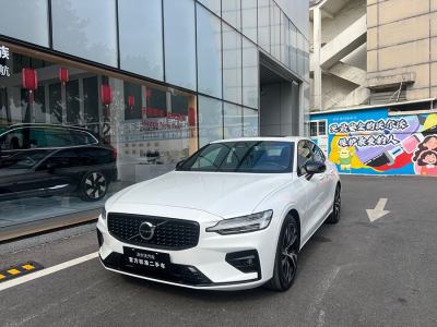 2023年11月 沃爾沃 S60L B5 智雅運(yùn)動(dòng)版圖片