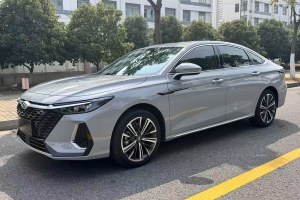 艾瑞澤8 奇瑞 1.6T DCT尚