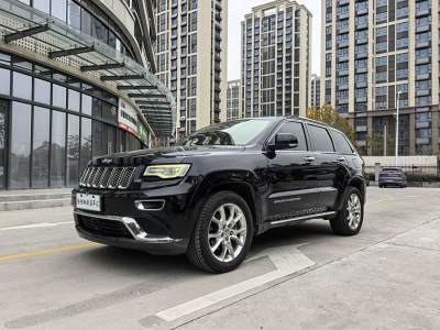 2015年10月 Jeep 大切諾基(進(jìn)口) 3.0L 旗艦尊悅版圖片