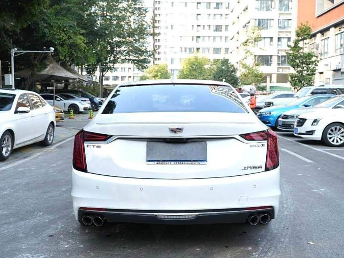 凱迪拉克 CT6  2019款 28T 豪華運(yùn)動型圖片