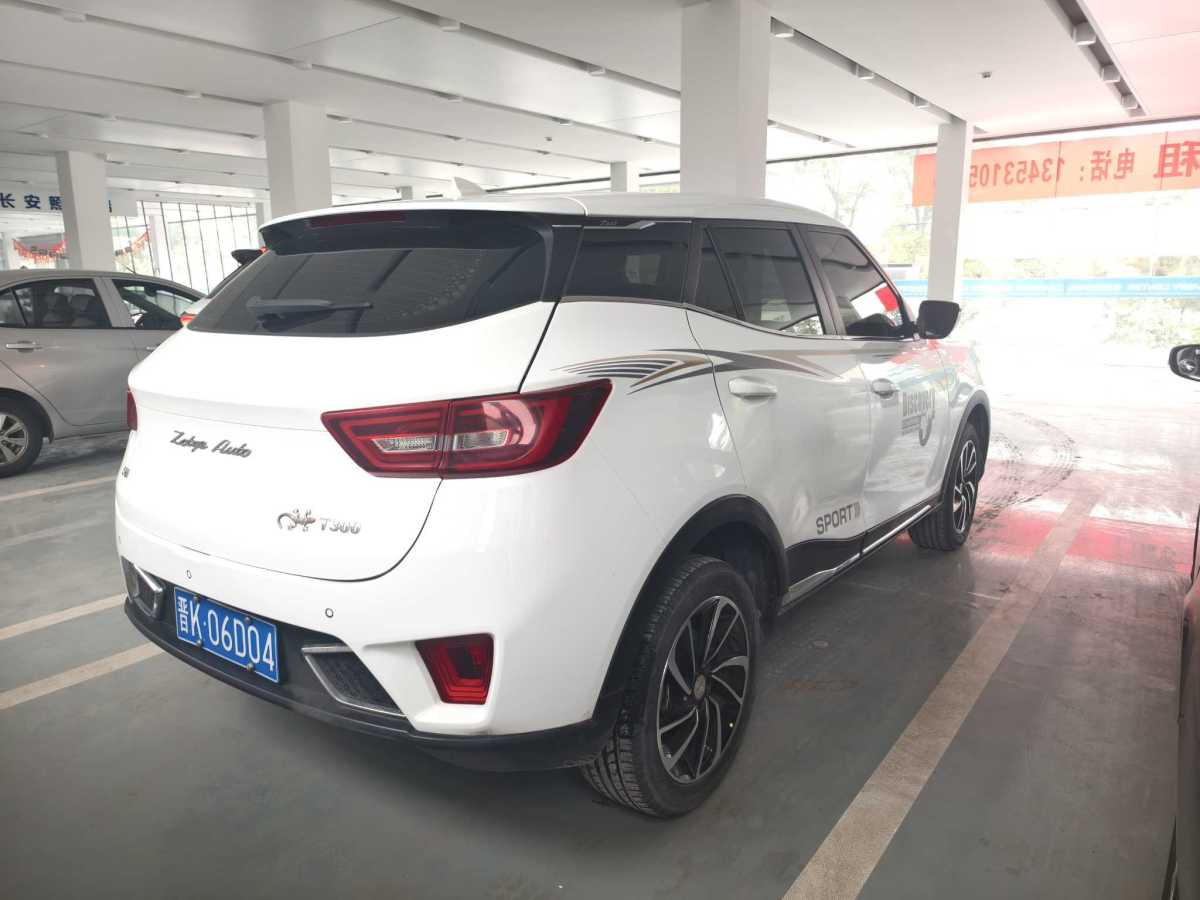 眾泰 T300  2017款 1.5L 手動(dòng)精英型圖片