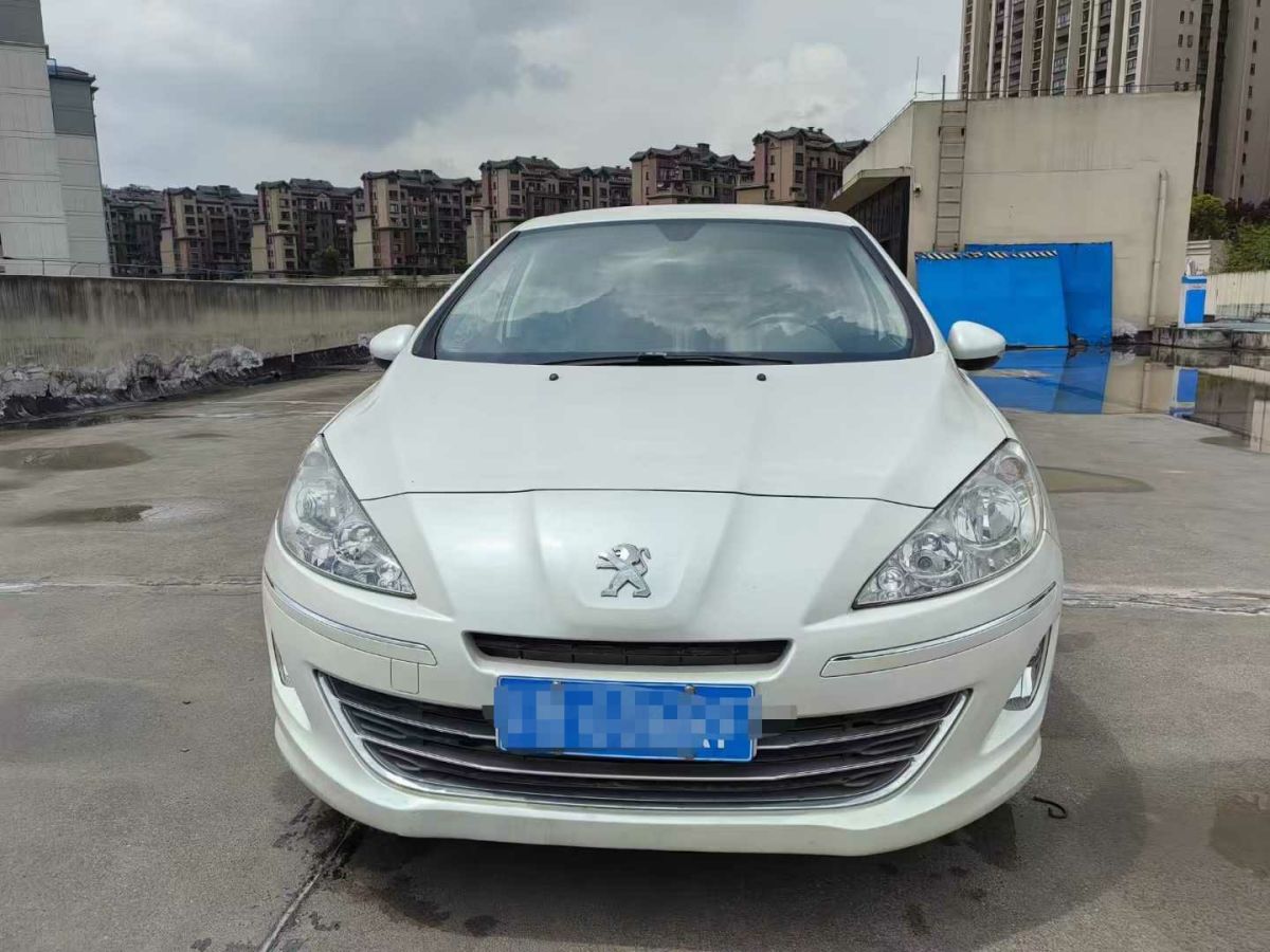 標(biāo)致 408  2014款 1.6T 自動(dòng)尊貴版圖片