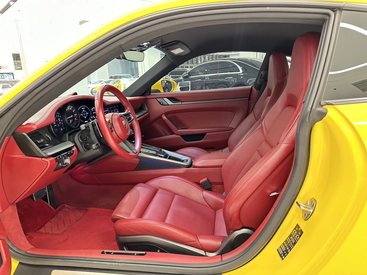 2021年8月保时捷 911  2022款 Carrera 3.0T