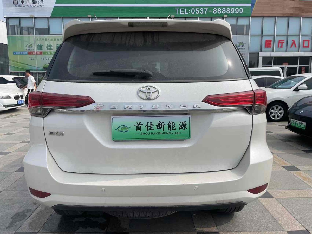 2017年2月豐田 Fortuner  2016款 2.7L 中東版