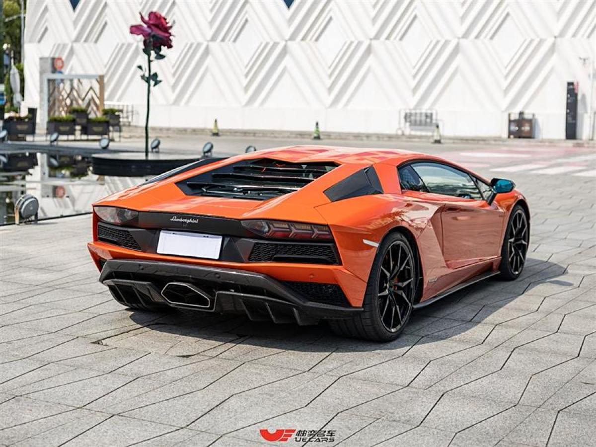 蘭博基尼 Aventador  2017款 Aventador S圖片