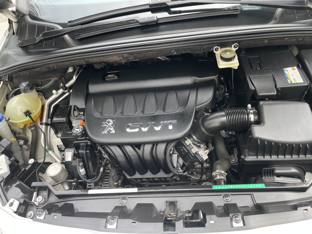 標致 408  2013款 2.0L 自動舒適版圖片