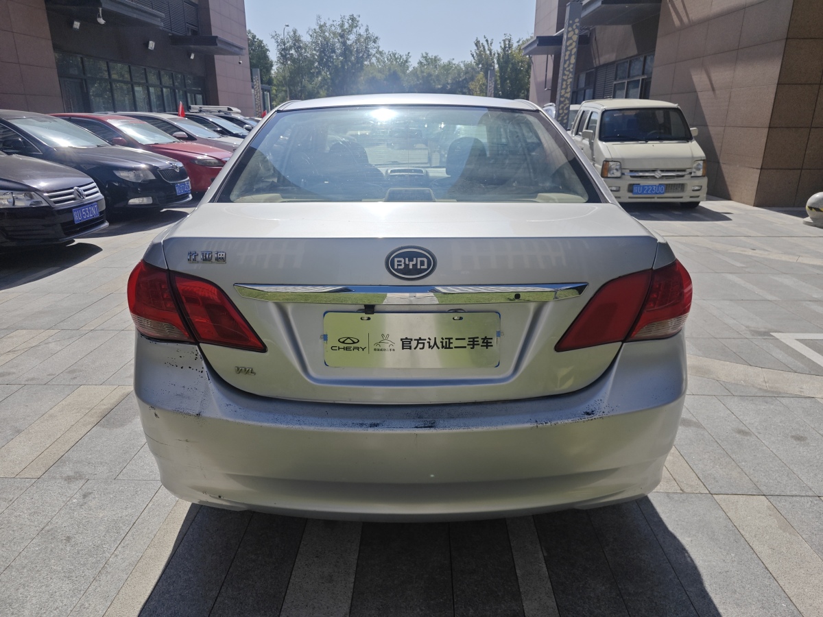 比亞迪 L3  2012款 1.5L 手動舒適型圖片