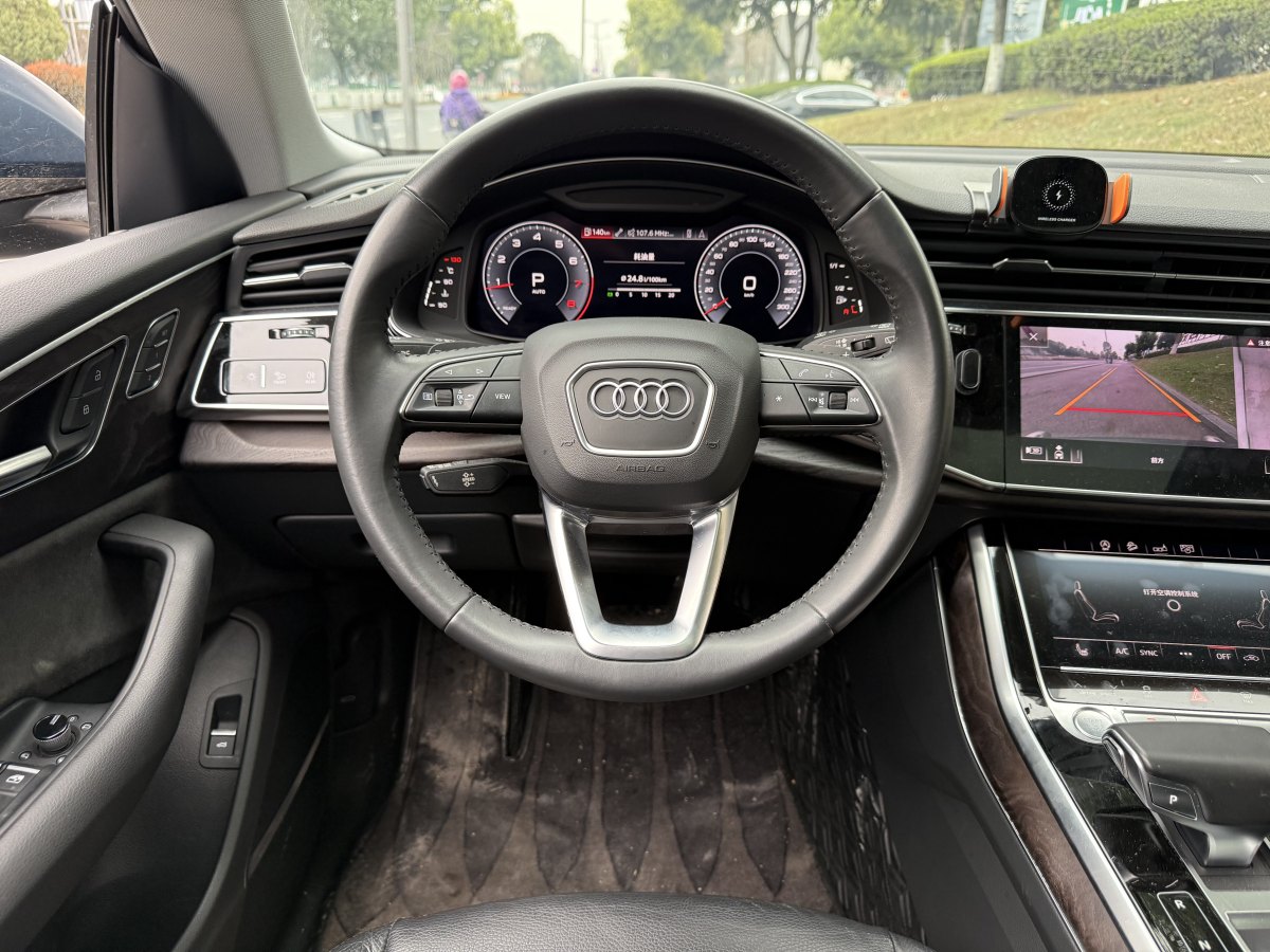 奧迪 奧迪Q8  2019款 45 TFSI 豪華致雅型圖片