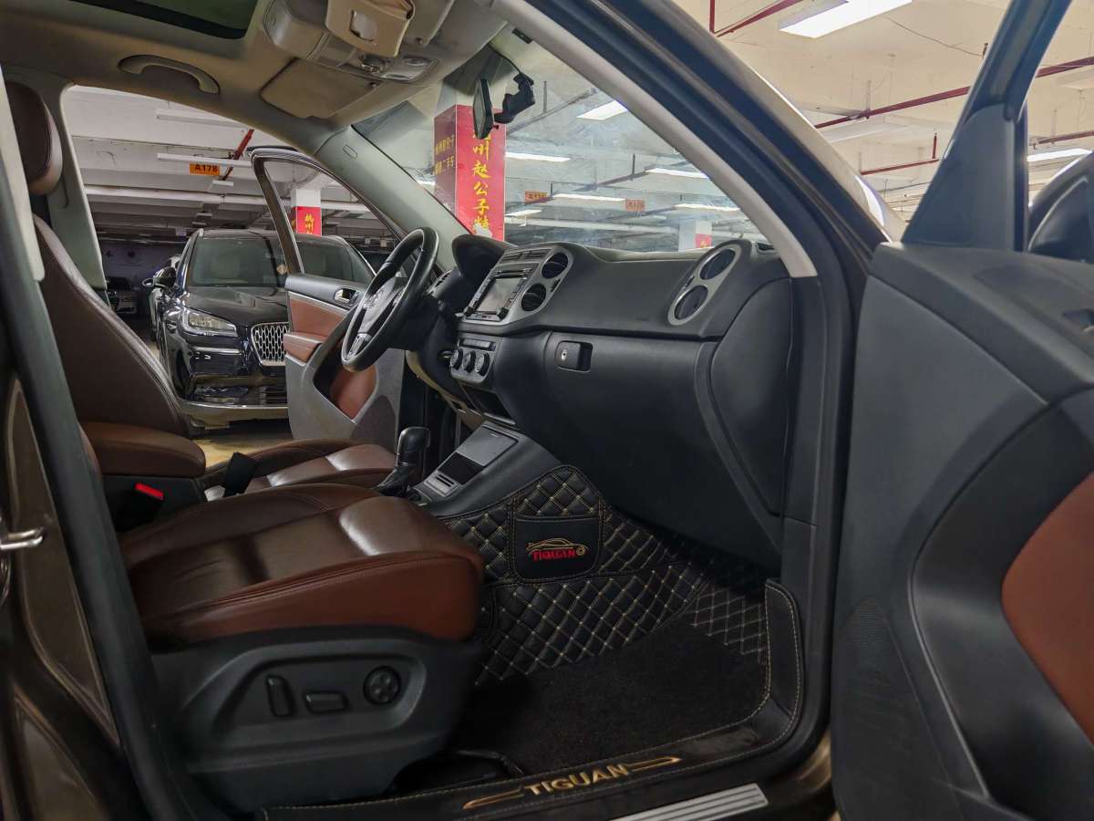 大眾 途觀  2013款 1.8TSI 自動(dòng)四驅(qū)豪華型圖片