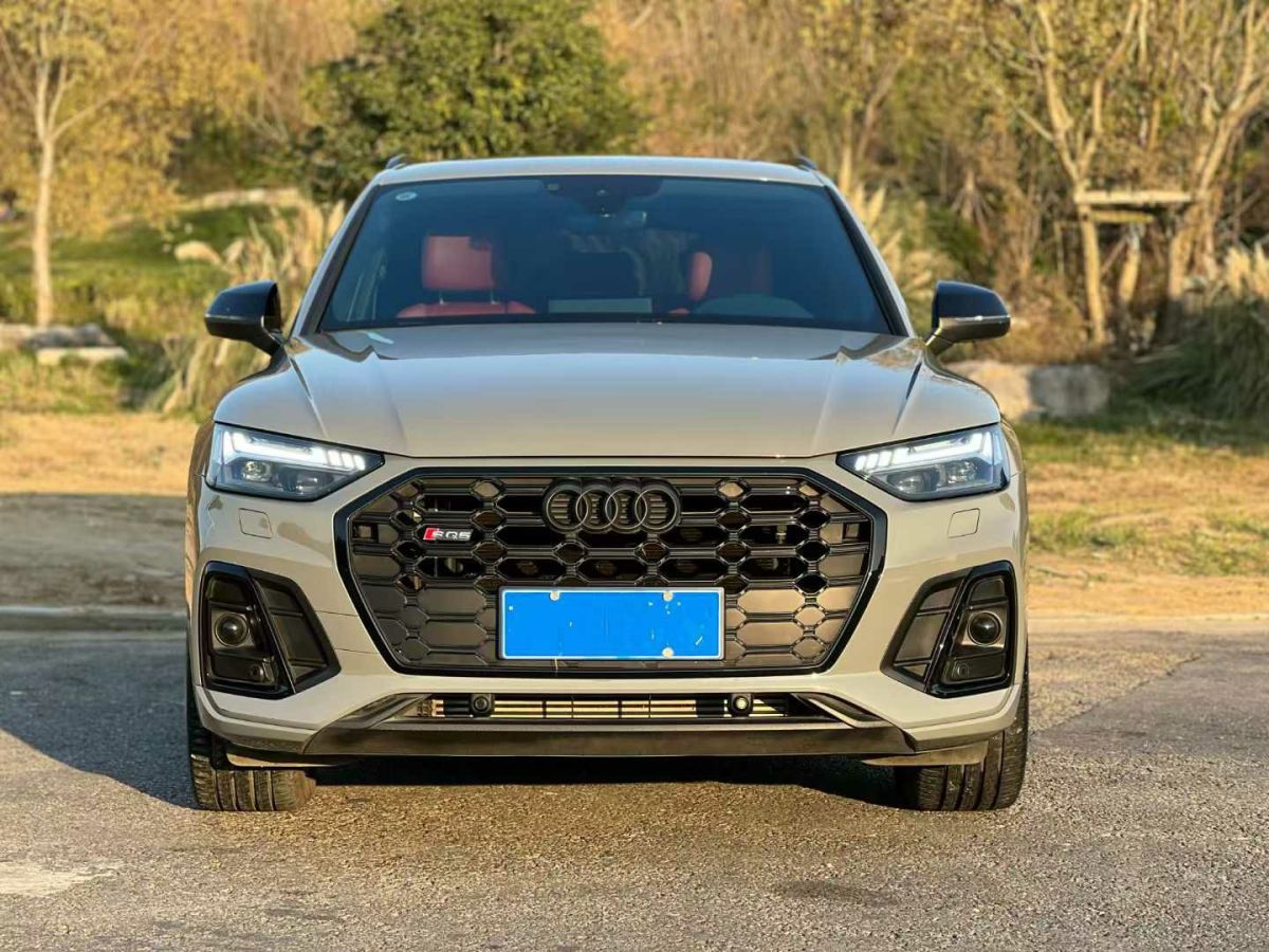 奧迪 奧迪Q3  2022款 40 TFSI RS套件燃速型圖片