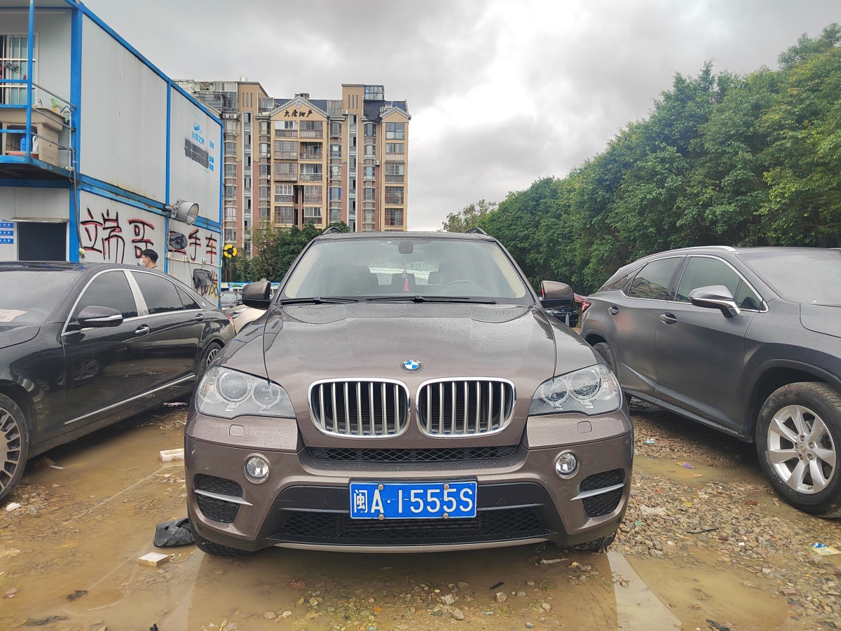 寶馬 寶馬X5  2011款 xDrive35i 領(lǐng)先型圖片