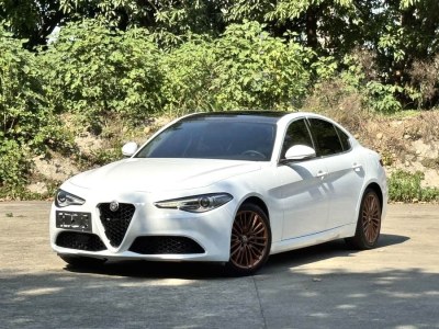 2020年8月 阿爾法·羅密歐 Giulia 2.0T 280HP 豪華版圖片