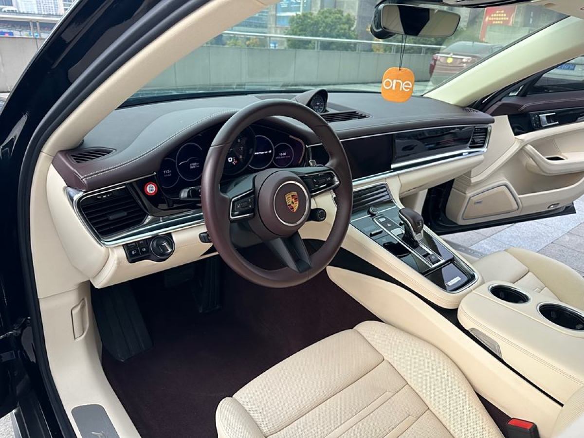 保時(shí)捷 Panamera  2021款 Panamera 行政加長(zhǎng)版 2.9T圖片