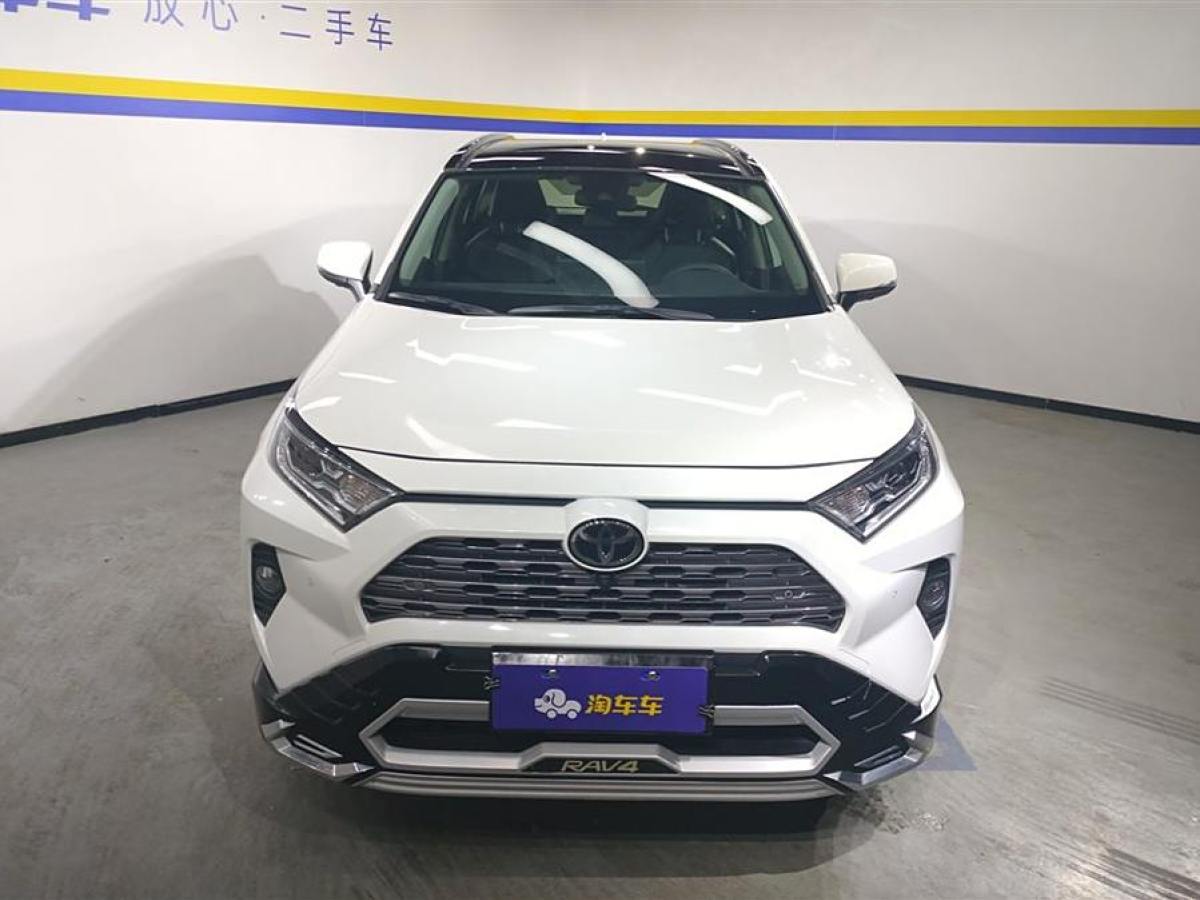 豐田 RAV4榮放  2020款 2.0L CVT兩驅(qū)尊貴版圖片