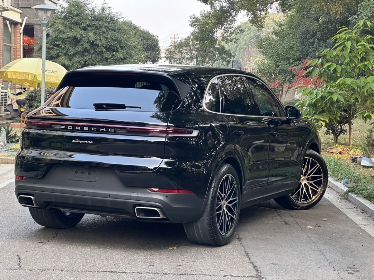 保時(shí)捷 Cayenne  2024款 Cayenne 3.0T圖片