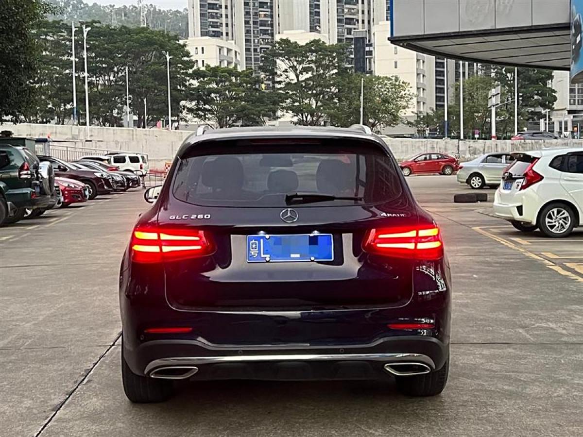 奔馳 奔馳GLC  2018款 改款 GLC 260 4MATIC 豪華型圖片