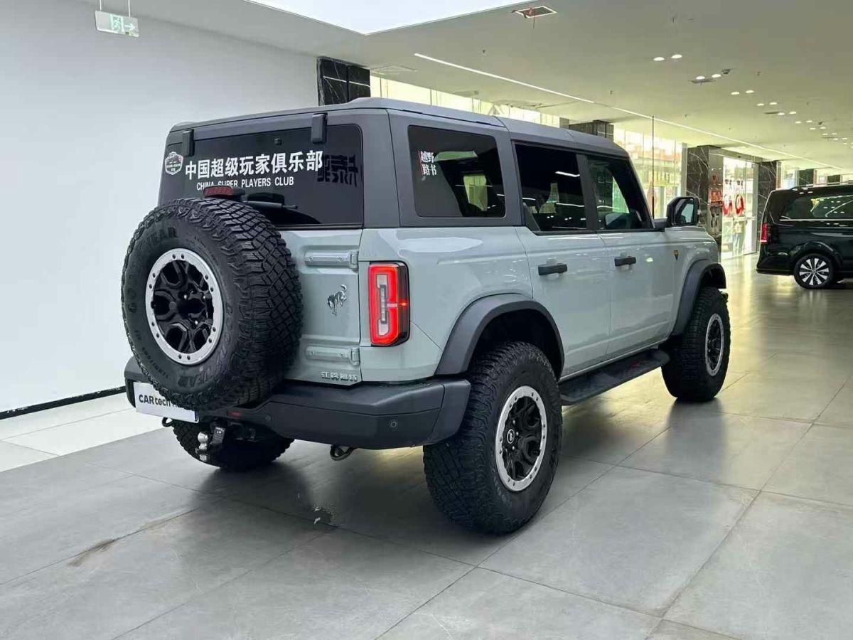 福特 福特烈馬  2024款 2.3T 長(zhǎng)灘大腳越野版圖片
