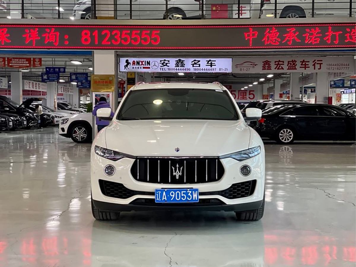 瑪莎拉蒂 Levante  2020款 3.0T 標(biāo)準(zhǔn)版圖片