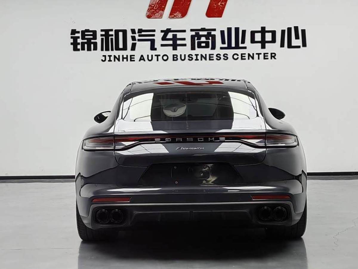 保時(shí)捷 Panamera  2022款 Panamera 4 行政加長(zhǎng)鉑金版 2.9T圖片