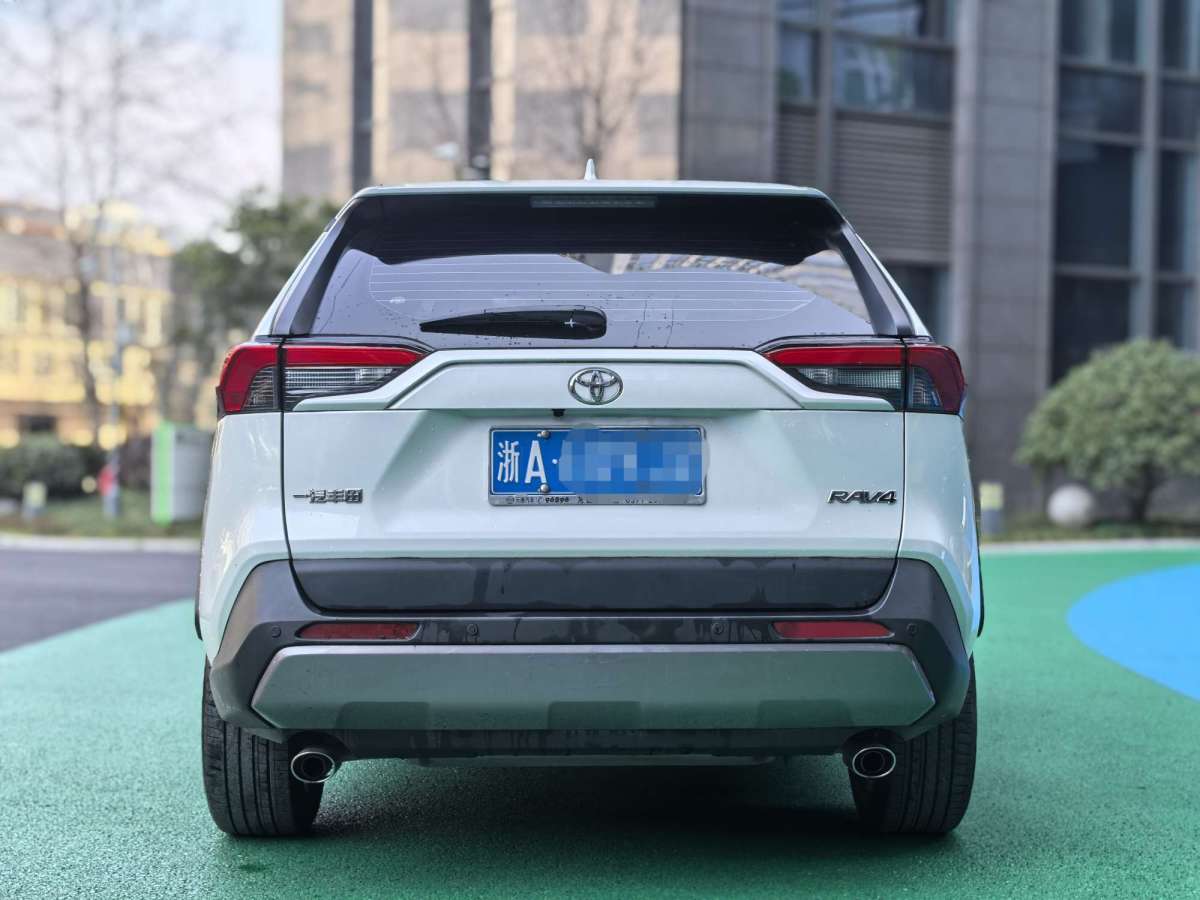 豐田 RAV4榮放  2022款 2.0L CVT兩驅風尚Plus版圖片