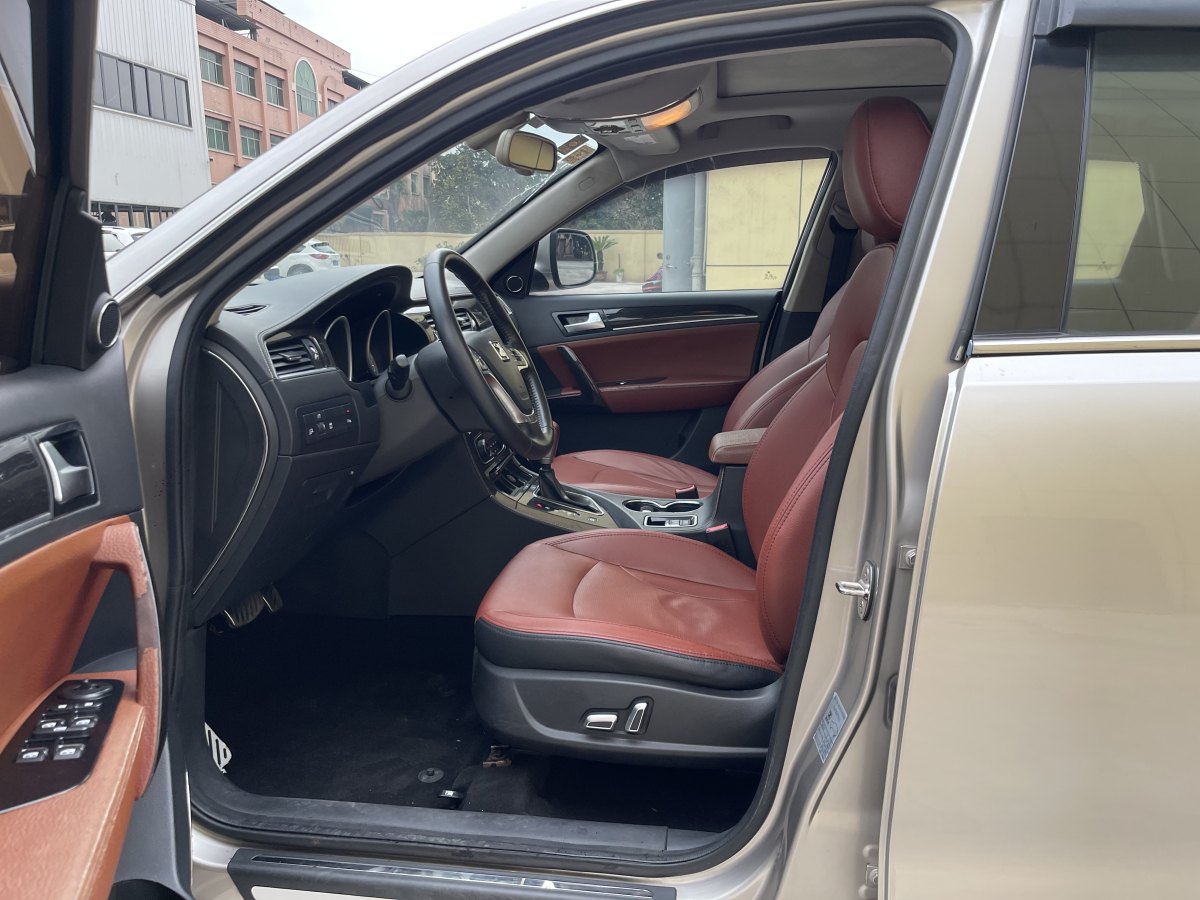 眾泰 T600  2015款 2.0T DCT尊貴型圖片