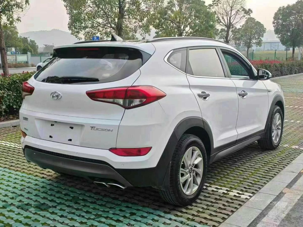 現(xiàn)代 名圖  2016款 1.8 GLS 智能型圖片