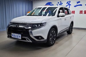 歐藍(lán)德 三菱 2.4L 兩驅(qū)致行版 5座