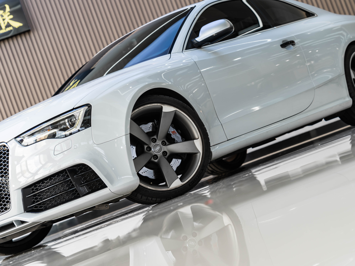 2014年5月奧迪 奧迪RS 5  2014款 RS 5 Coupe 特別版