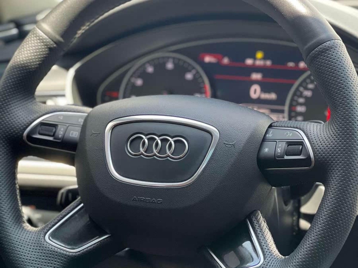 奧迪 奧迪A4L  2018款 30周年年型 30 TFSI 進取型圖片