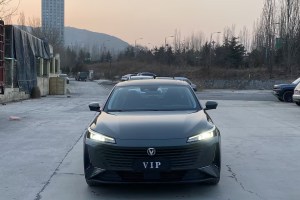 逸達(dá) 長(zhǎng)安 藍(lán)鯨NE 1.5T GDI DCT旗艦型