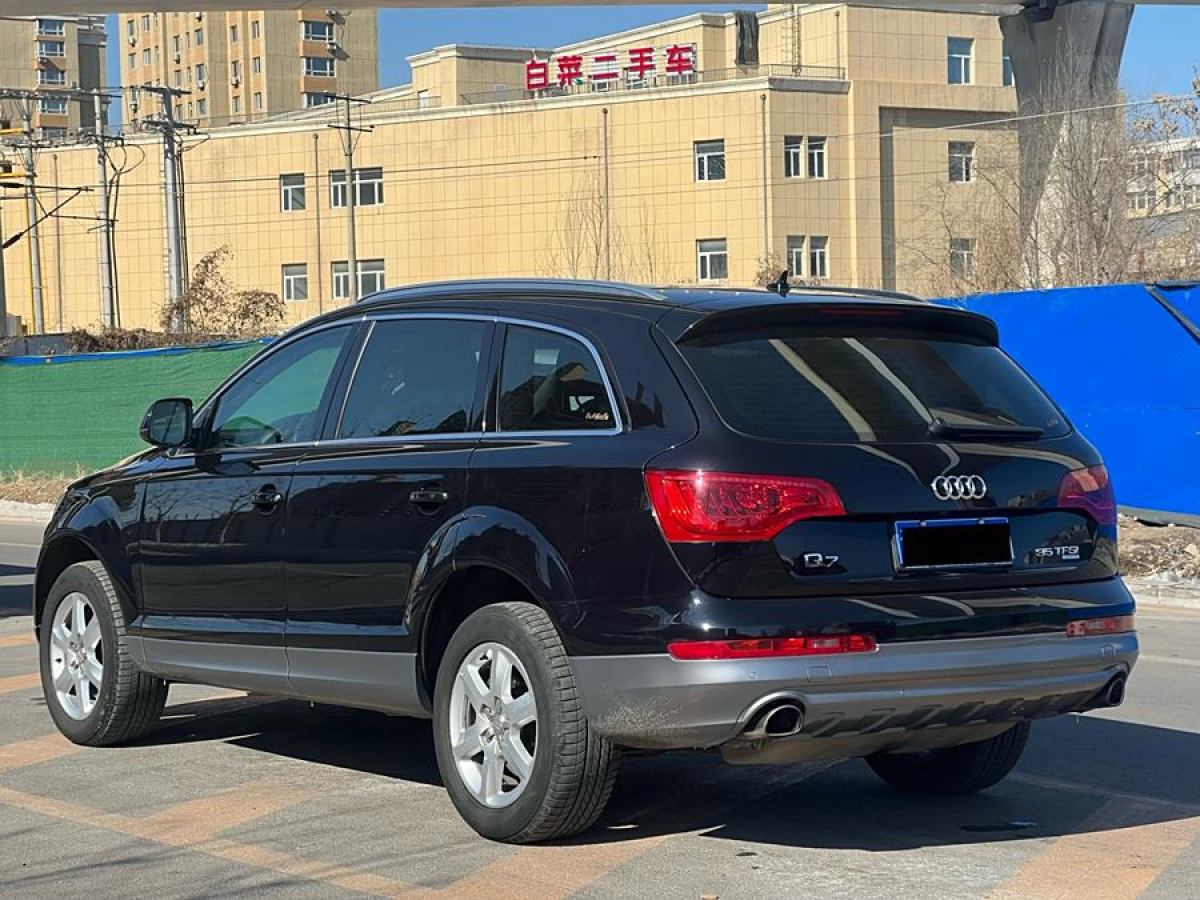 奧迪 奧迪Q7  2014款 35 TFSI 進(jìn)取型圖片